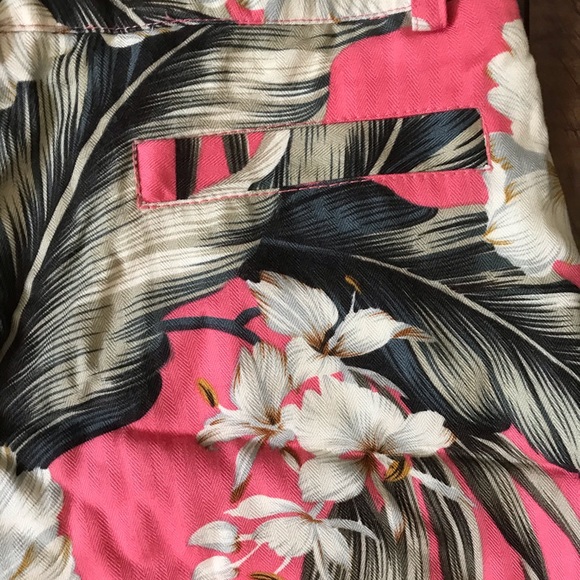 Adorable floral Capris - Picture 4 of 4